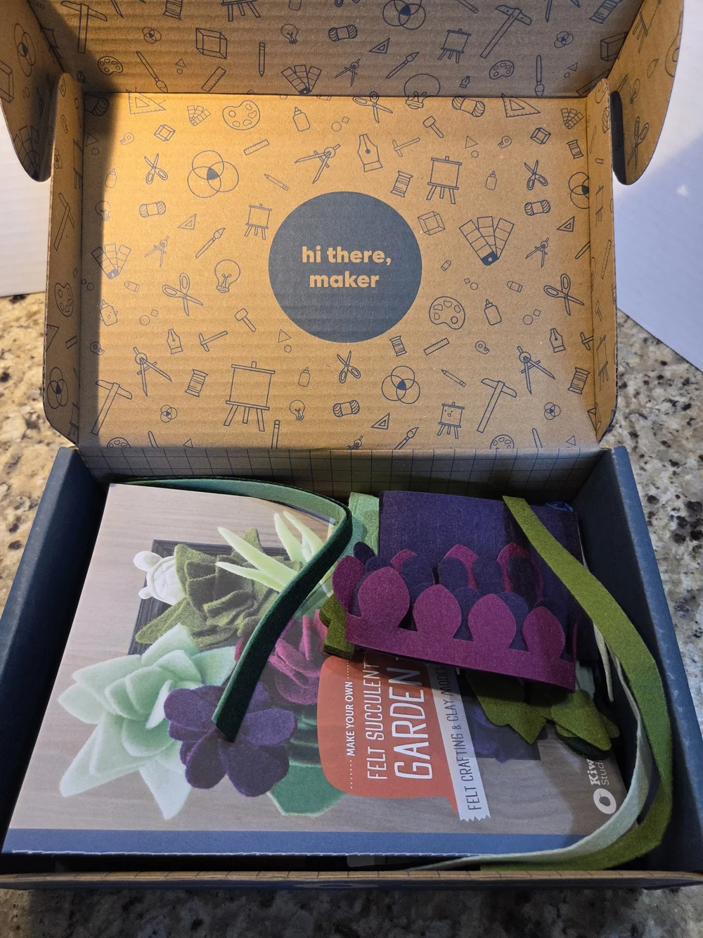 KiwiCo Kiwi Crate Labs Studio Mechincal Grabber Felt Succulent Garden Stem Lot